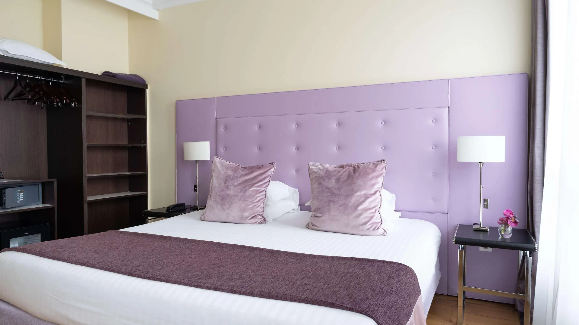 Le 123 Elysees - Astotel
