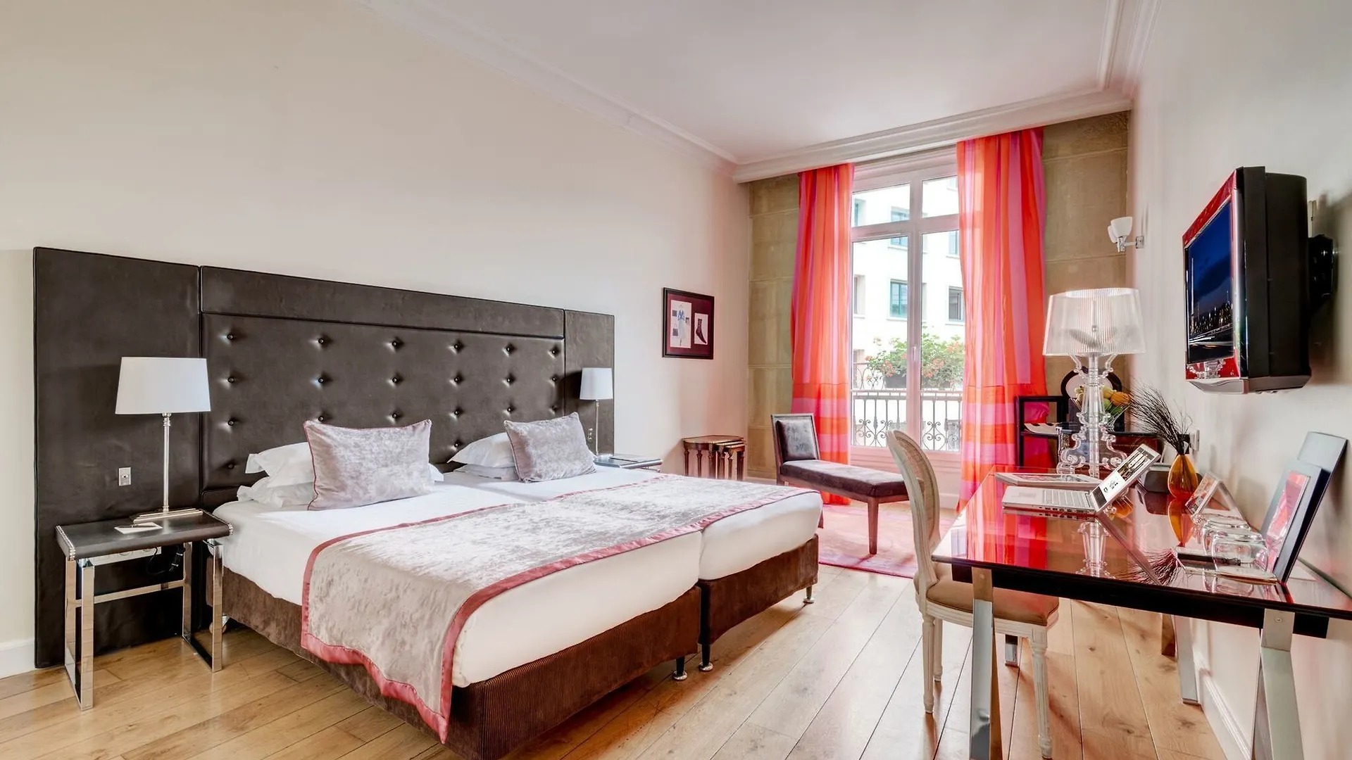 Le 123 Elysees - Astotel 4* Párizs